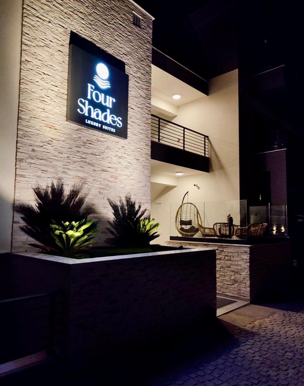 Four Shades Luxury Suites Sarti Eksteriør billede
